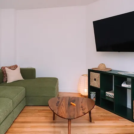 Belleza Cerca Del Centro En By * 比戈