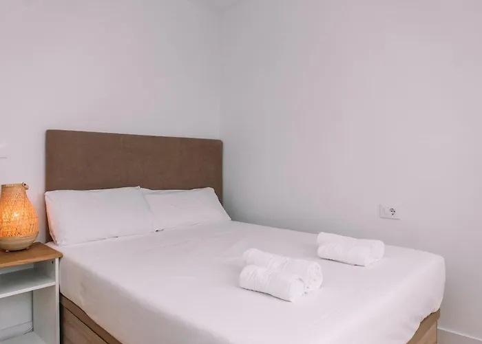 Belleza Cerca Del Centro En By 公寓 *